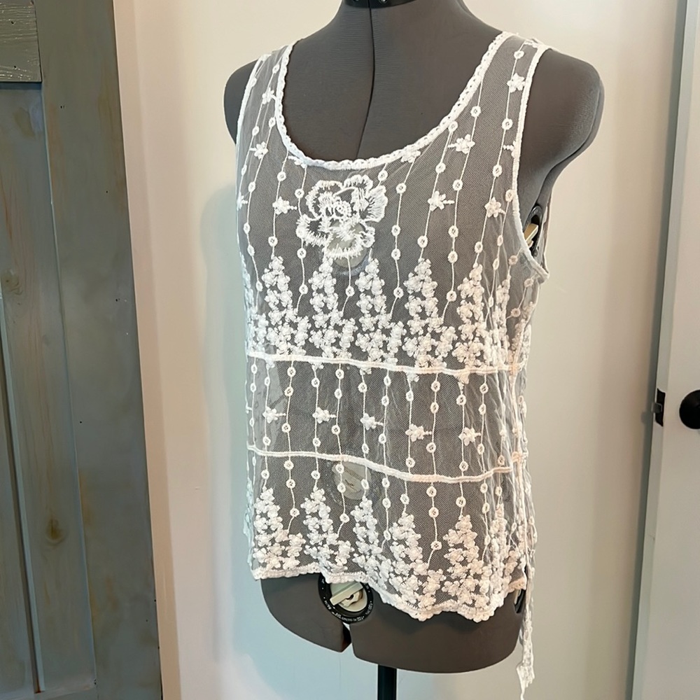 Charlotte Russe Sheer High Low White Lace Tank